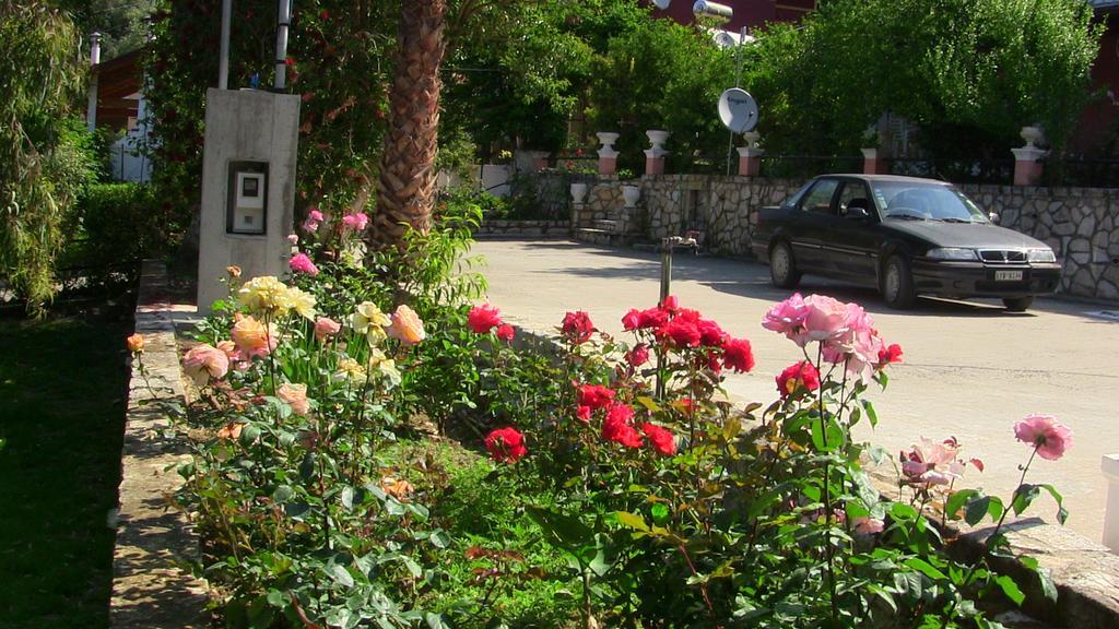 Villa Danai Agios Georgios Pagon Exteriér fotografie